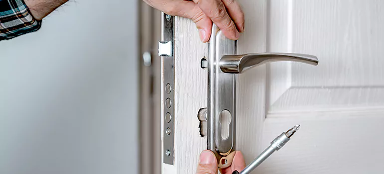 Front Door Knob Repair in Palm Valley, FL